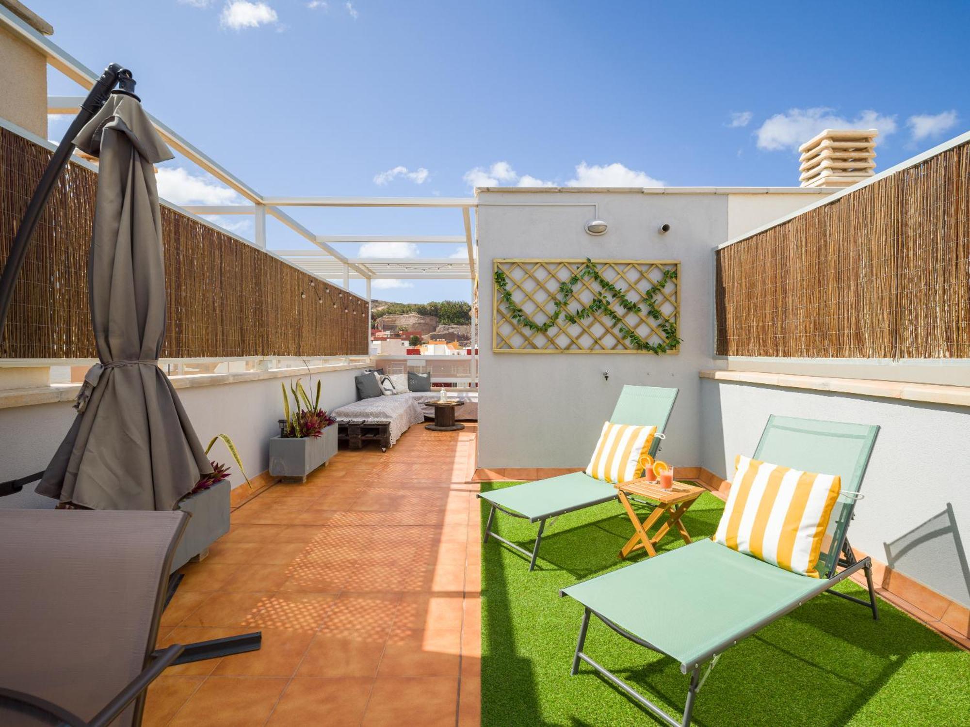 Casa Maresia Penthouse - Pool & Beach Sardina Εξωτερικό φωτογραφία